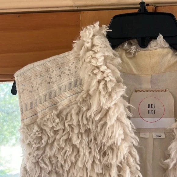 Anthropologie Fur Vest - Picture 4 of 12